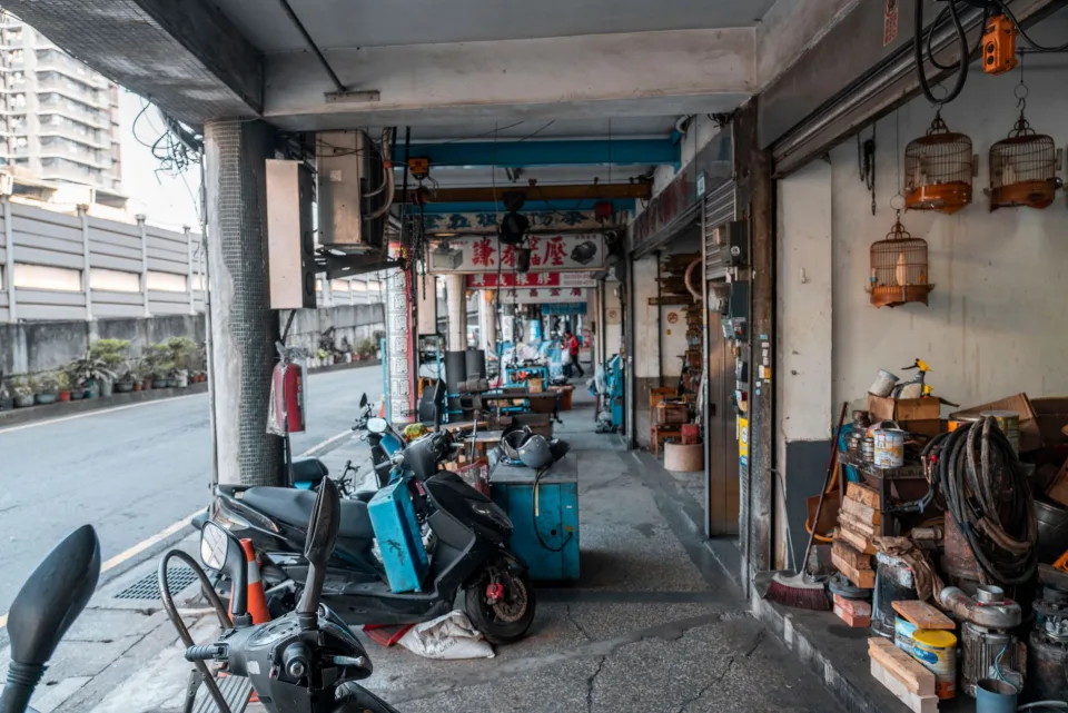 Vá vỏ, thay vỏ ruột