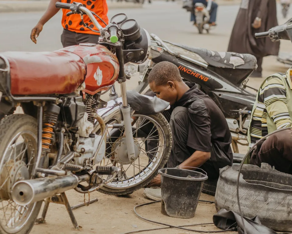 Thay nhớt máy